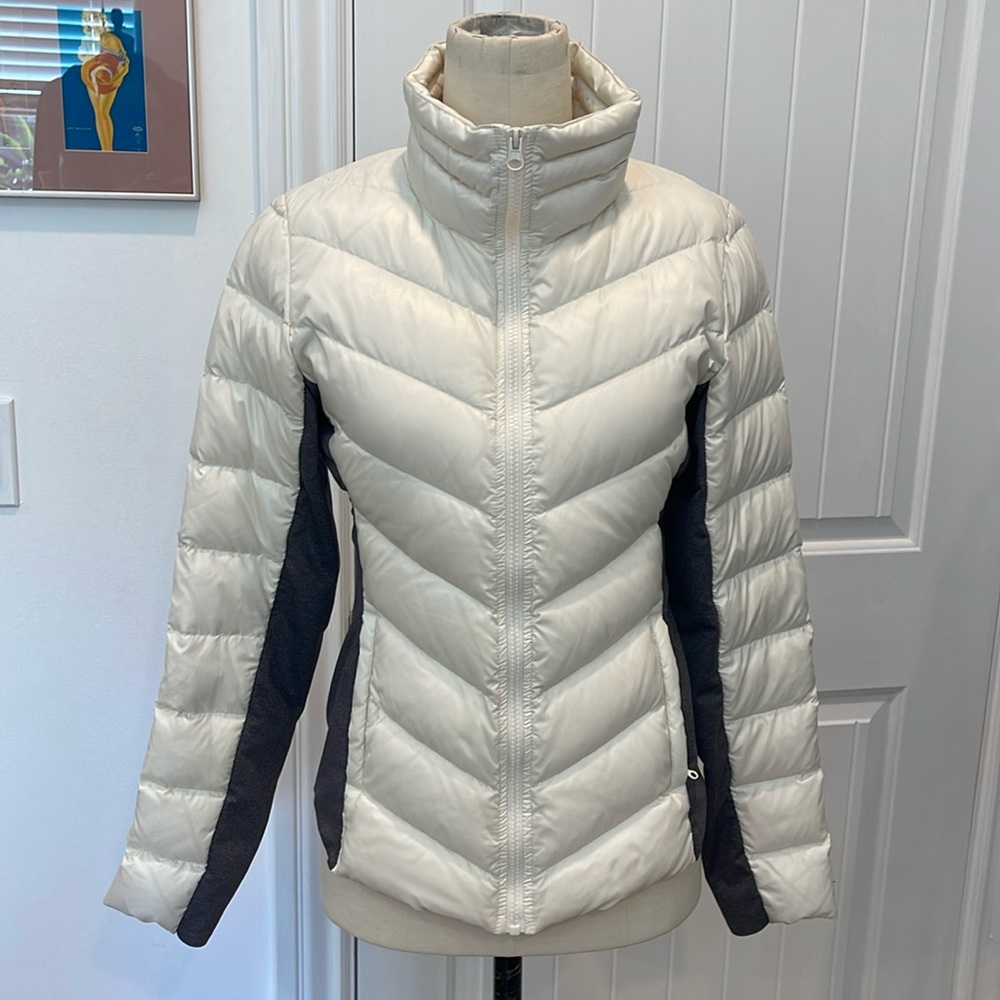 Alo Yoga Down Jacket